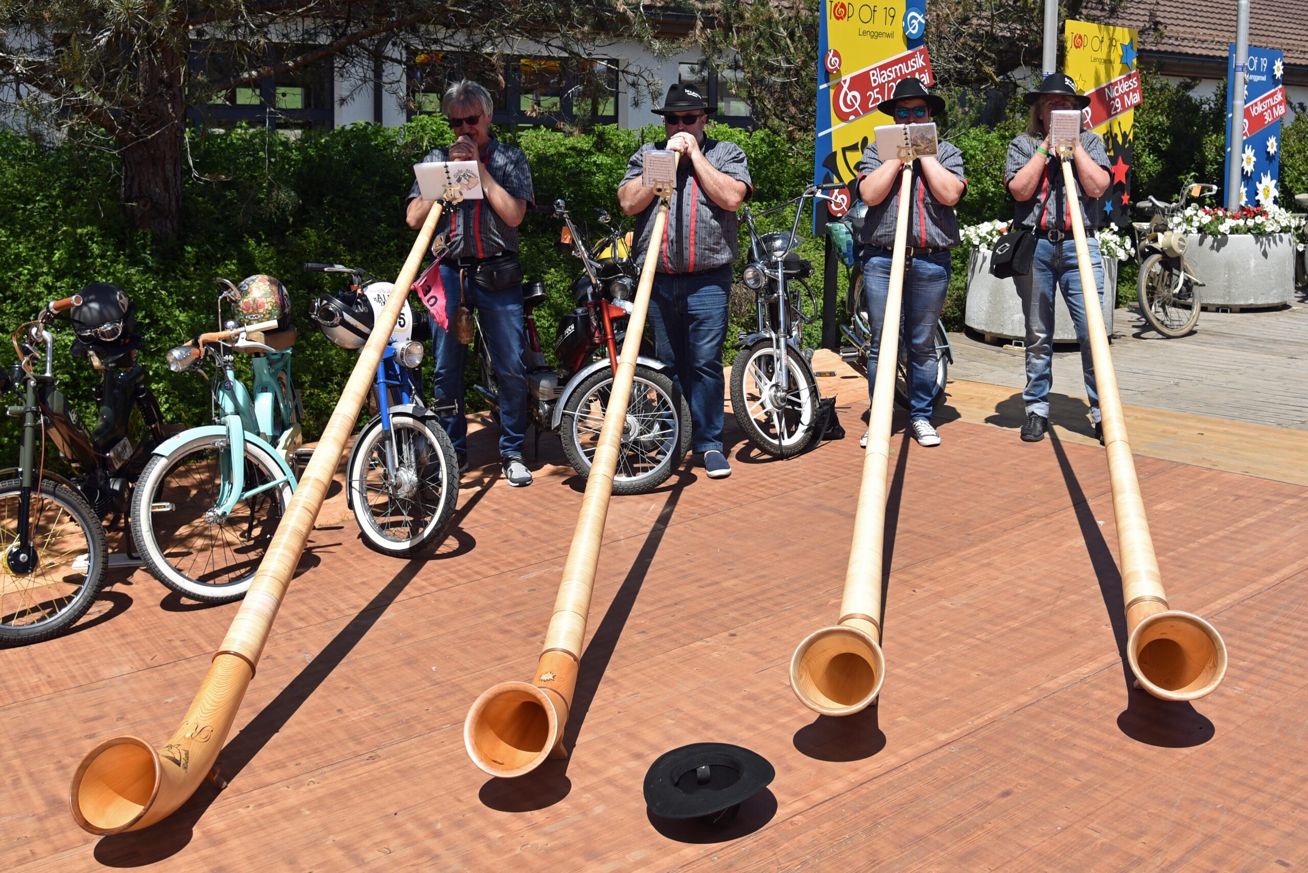 Gipfelblaeser-DSC_8908-eK